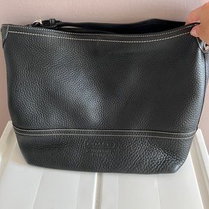 Large hobo style black coach bag